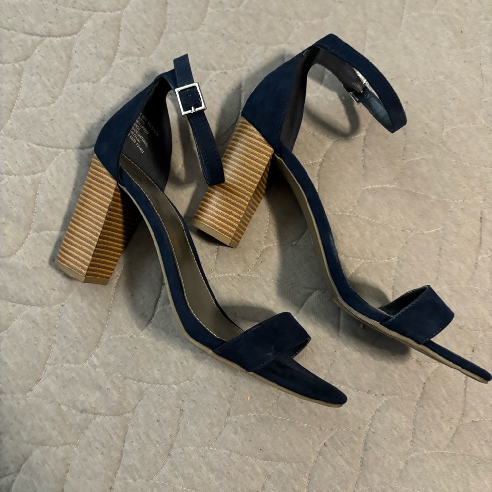 Navy Worthington evening sandal